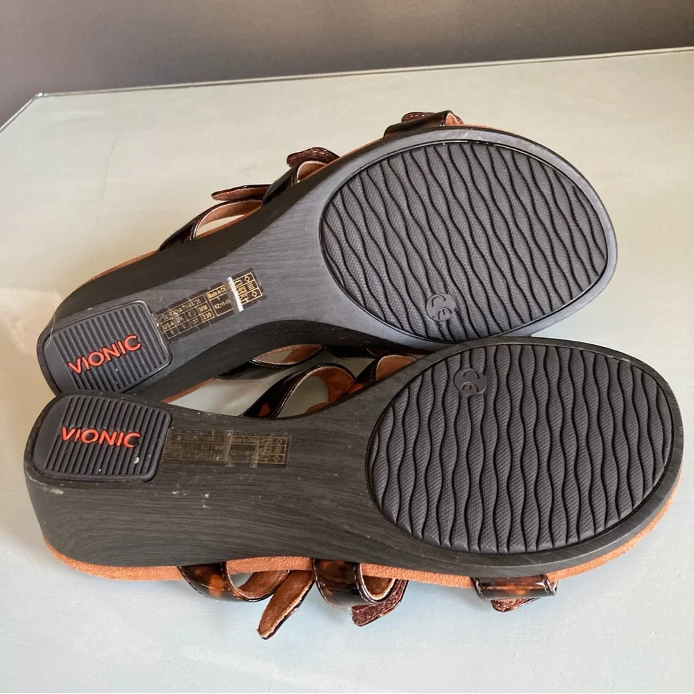 Vionic Animal Print Wedge Sandals